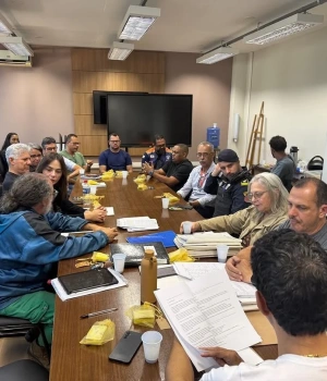 🌱🤝 A FAPAM esteve presente na reunião do CODEMA – Conselho de Desenvolvimento e Meio Ambiente de Pará de Minas.  Representando a instituição, o professor Geraldo Sérgio, do curso de Agronegócio, participou do encontro como membro titular do conselho, contribuindo para a análise e deliberação de projetos voltados ao desenvolvimento sustentável da nossa região.  A participação da FAPAM reforça seu compromisso com a sustentabilidade, a formação cidadã e o desenvolvimento da comunidade.  #Fapam #Agronegócio #Codema