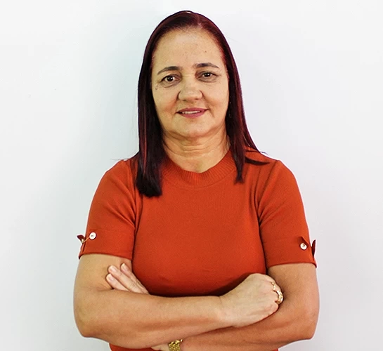 EDNA GOMES DE FREITAS ARAÚJO