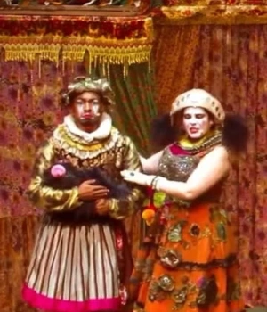 Um clássico brasileiro, uma montagem cheia de personalidade e uma noite para ficar na memória. 🎭✨  O Grupo Maria Cutia traz Auto da Compadecida para encerrar a 5ª dose do Receite Cultura com muito humor, criatividade e a irreverência que marca essa história tão querida pelo público.  🗓️ 20 de setembro ⏰ 19h30 📍 Parque Bariri 🎟️ Entrada livre  A apresentação contará com intérprete de Libras. E quem quiser entrar também nessa corrente de solidariedade pode levar 1 kg de alimento não perecível para doação. 💚  Venha viver esse encontro com o teatro brasileiro!  #UnimedCentroOeste #ReceiteCultura #AutoDaCompadecida #GrupoMariaCutia #Teatro Cultura ParáDeMinas